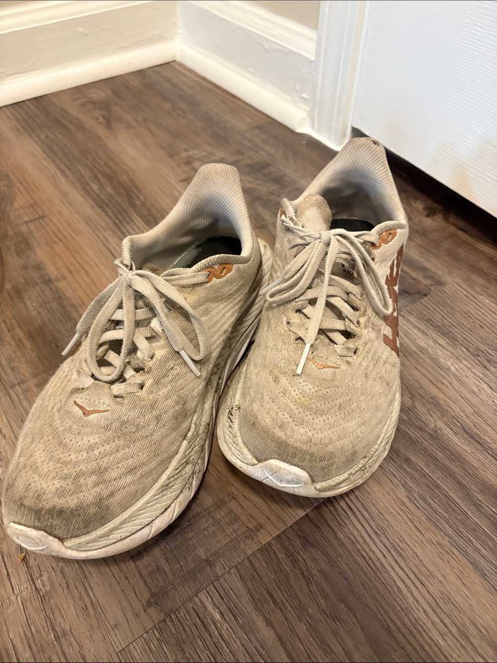 Hoka Shoes- Size 7.5 - Picture 2 of 4